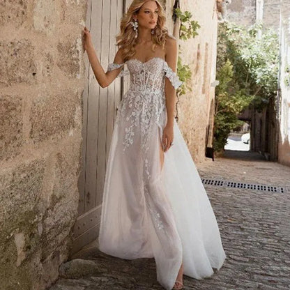 Abito da sposa donna super fashion stile sexi ma nello stesso tempo romantico