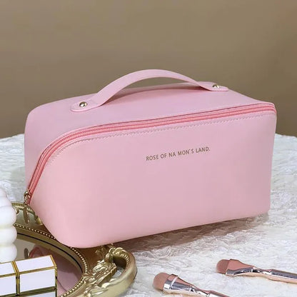 Elegante borsa per cosmetici in pelle PU Custodia per trucco leggera e resistente con ampia capacità per tutti gli elementi essenziali di bellezza