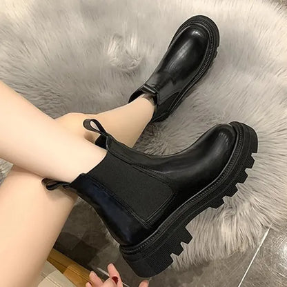 nuova moda casual donna autunno inverno stivali Chelsea piattaforma da donna stivaletti in tinta unita per le donne pelliccia corta grosso punk gotico scarpe